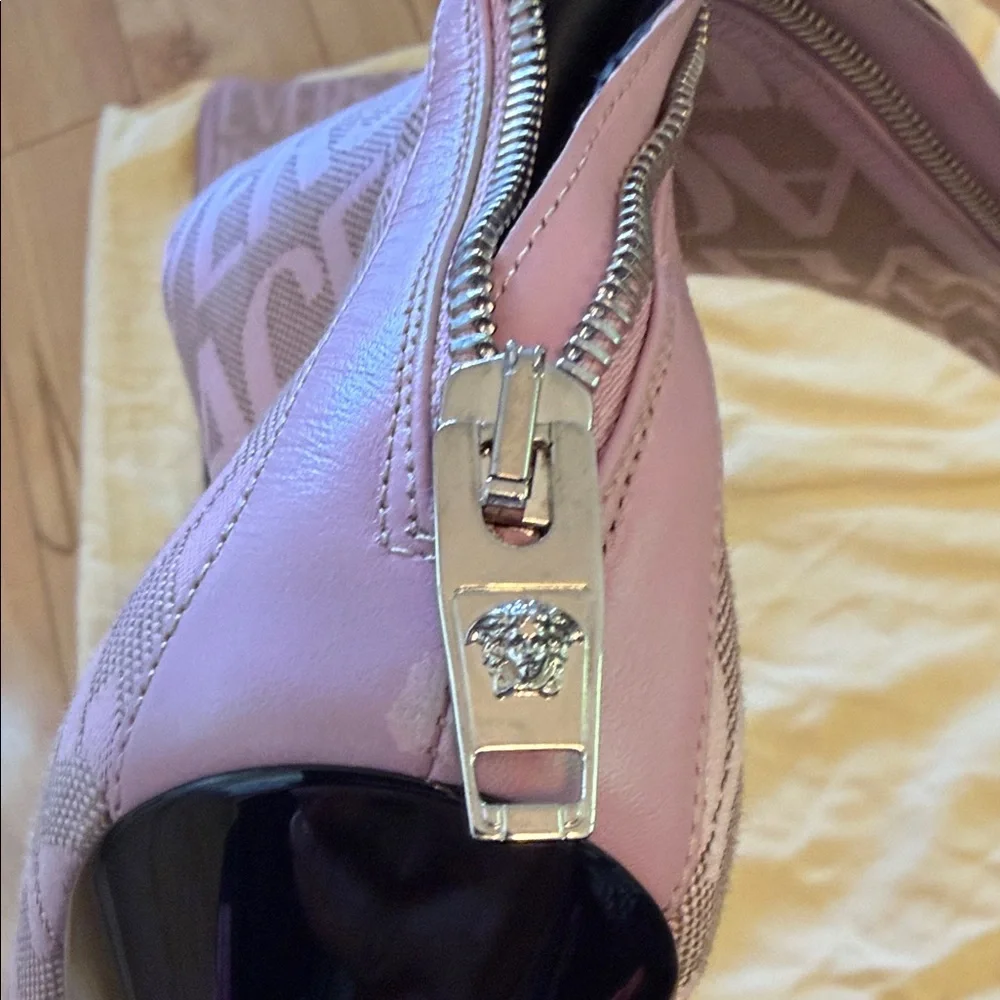 Versace baby pink Logo Knee-High Stiletto Boots - Picture 10 of 13